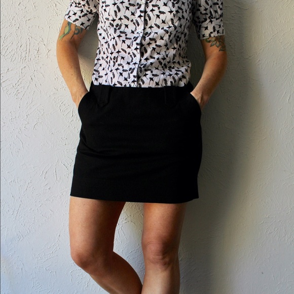 COPY - VINCE. black mini skirt with pockets - Picture 6 of 8